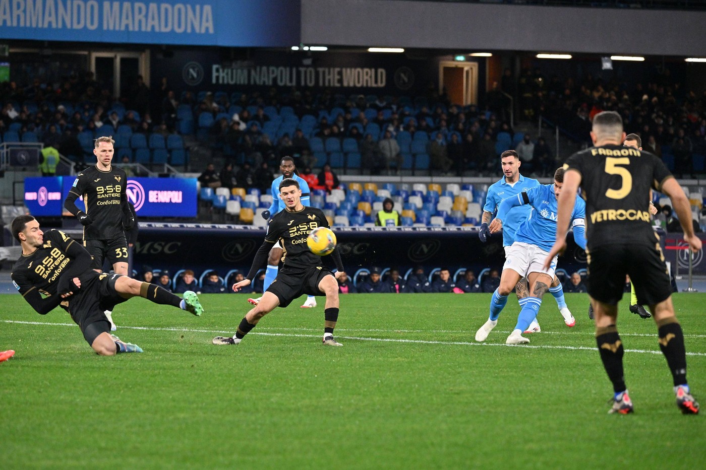 Italy, march 29 st 2024: Goal Giovanni Di Lorenzo during the Italian championship Serie A 2024-2025 football match between Napoli and Hellas Verona at Diego Armando Maradona stadium, Italy Copyright: xFelicexDexMartino/SPPx spp-en-FeDeMa-DMF_0218,Image: 953567986, License: Rights-managed, Restrictions: PUBLICATIONxNOTxINxBRAxMEX, Model Release: no, Credit line: Felice De Martino/SPP / imago sportfotodienst / Profimedia