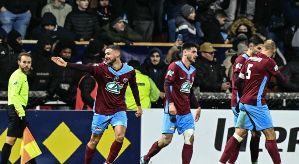 Bourgoin Jallieu’s Moroccan midfielder #09 Mehdi Moujetsky (2nd L) celebrates with teammates after scoring his team's second goal during the French Cup round of 32 football match between FC Bourgoin-Jallieu and Olympique Lyonnais (Lyon) at the Pierre-Rajon stadium in Bourgoin-Jallieu, central eastern France, on January 15, 2025.,Image: 953966859, License: Rights-managed, Restrictions: , Model Release: no, Credit line: JEFF PACHOUD / AFP / Profimedia