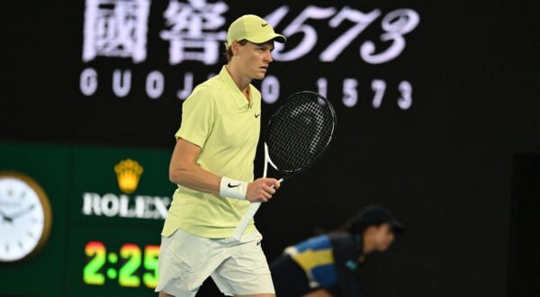 MELBOURNE, AUSTRALIA - JANUARY 26: Jannik Sinner of Italy in action against Alexander Zverev (not seen) of Germany during the Men's Singles Final of the 2025 Australian Open at Melbourne Park in Melbourne, Australia on January 26, 2025. Mark Avellino / Anadolu,Image: 957763101, License: Rights-managed, Restrictions: , Model Release: no, Credit line: Mark Avellino / AFP / Profimedia